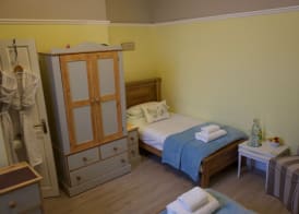 Cartref Guest House 4