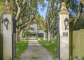 Bastide de Bellegarde 2