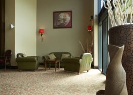 Best Western Plus Pastures Hotel 2