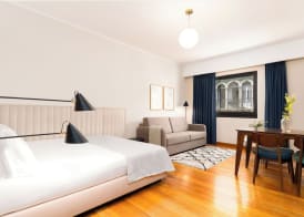 Limehome Lisbon Eca de Queiroz 4