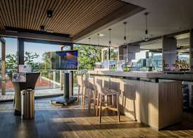 Golden Lakes Hotel 2