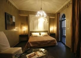 Riad Carllian 4