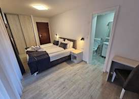 Maiden Water Resort 3