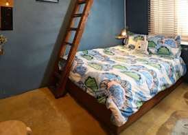 SISnBRO Guesthouse 5