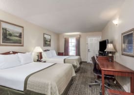 Baymont by Wyndham Hickory 5