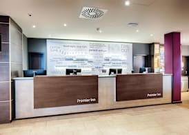 Premier Inn Koeln City Centre 4
