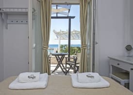 Contaratos Beach Hotel 3