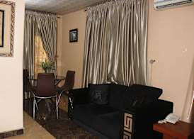 Albert Suites 4
