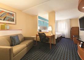 Fairfield Inn & Suites Midland 4