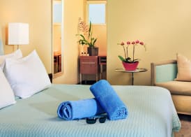 Inn at East Beach 4