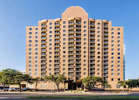 DoubleTree Suites by Hilton Austin Downtown Capitol 2