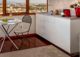 Daplace - Terenzia Apartment 5