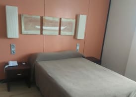 Hotel Puerta de Ocaña 4