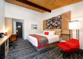 Ramada by Wyndham Santa Barbara 5