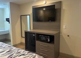 Red Roof Inn Haltom City 4