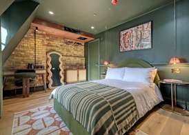 The Carlton Tavern Hotel 5