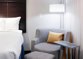 Courtyard by Marriott Dallas Plano/Richardson 5