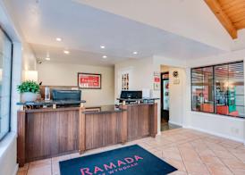 Ramada by Wyndham Mountain View 3