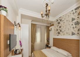 Raimond Hotel 3