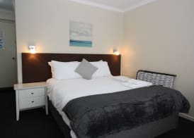 Mandurah Motel and Apartments 4