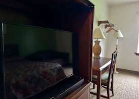 Passport Inn 5