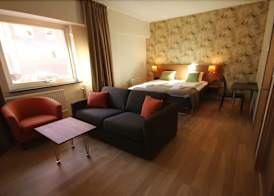 Naran Hotell 2
