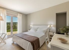 Tenuta Petra Bianca 3