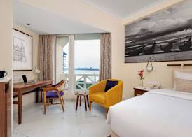 Vivanta Ernakulam, Marine Drive 3