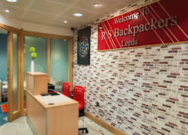 Russell Scott Backpackers Hostel 3
