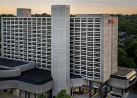 Hilton Arlington National Landing 4