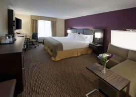 Holiday Inn Express & Suites CLEARFIELD by IHG 4