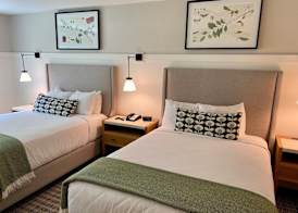 White Mountain Hotel and Resort 5