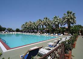 Baia Delle Sirene Beach Resort 5