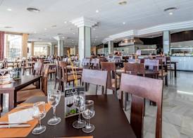 Hotel Illot Suites 5