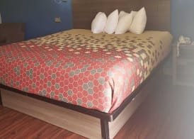 Baymont by Wyndham Bay City 4