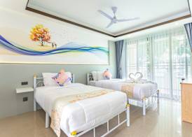 Mermaid Beach Resort 5