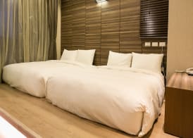 Joy Inn 5