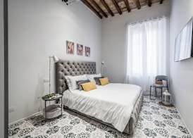 Emilia Suite Palace 2