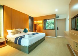 Selina Place Hotel 2