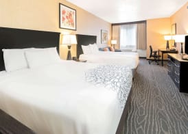 La Quinta by Wyndham Logan 3