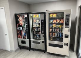Days Inn by Wyndham Cincinnati East 4