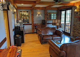 August Lodge Cooperstown 4