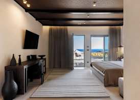 Maximus Mykonos 3