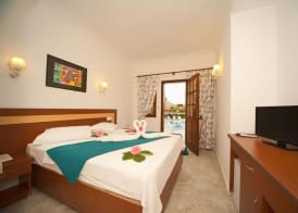 White Hotel 4