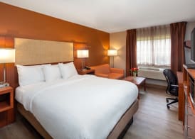 Canadas Best Value Inn-Richmond Hill 3