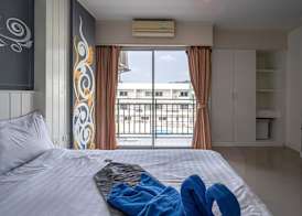 Santi White House Patong 3