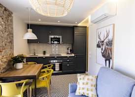 Apartamentos El Patio - Modernos con vistas en Plaza Mayor 5