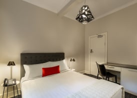 Como Court Budget Accommodation 4