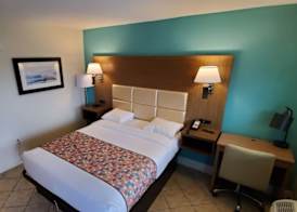 Beachside Resort Hotel 5