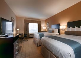 Best Western Plus Lytle Inn and Suites 4